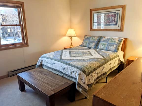 Cozy In-Town Condo