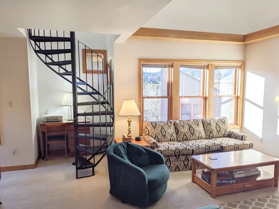 Cozy In-Town Condo